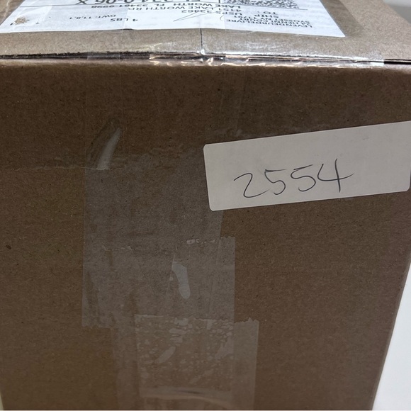 Ceramic Dog and Raccoon Figurine - Picture 11 of 11